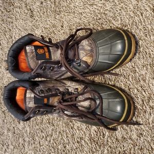 Youth camouflage hunting/rain boots
